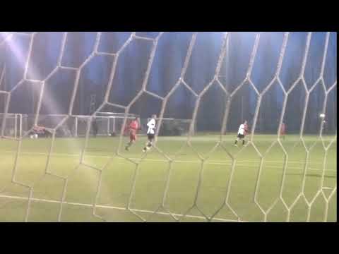 Under 17, 13^ Giornata: Cremonese-Parma, 41' st tiro dalla distanza di Schifano, parata