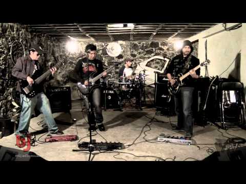 EL GARAGE PRESENTA A "FILAMENTO"