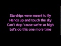 Nicki Minaj - StarShips ( Lyrics ) 