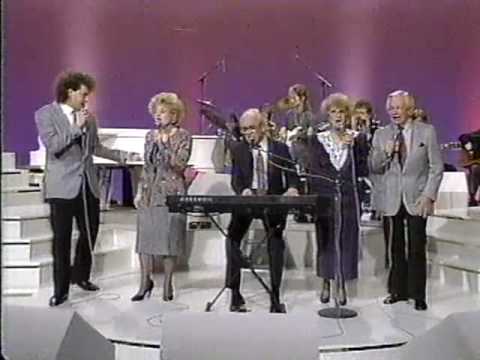 Walk dem golden stairs - Speer Family