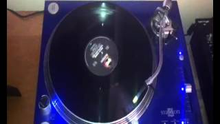 MELBA MOORE - STANDING RIGHT HERE (12 INCH VERSION)