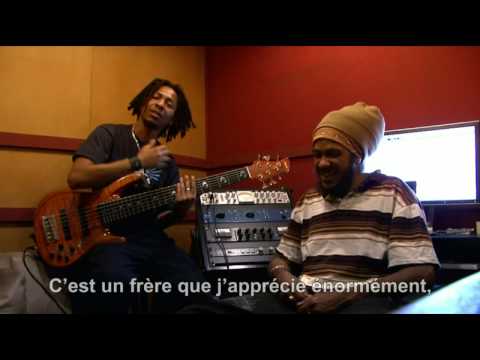 Aka Koxx - Love Tsunami