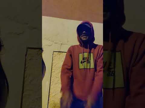 MC Marquinhos na voz