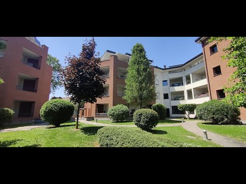 CARONNO PERTUSELLA: trilocale con box doppio, cantina e giardino privato di pertinenza in vendita