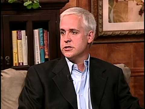 Dallas Architect Bob Borson being interviewed for the Dallas 'Celebrate Architecture' GALA