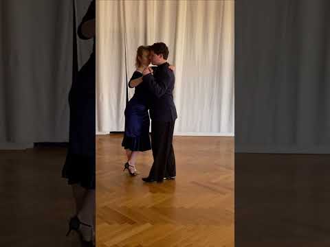 tango-expert.com - Sequence for dancing Poema - Francisco Canaro - Argentine Tango