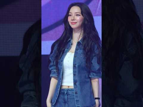260324 에스파 카리나 ‘예쁜 나이 25살’ 직캠