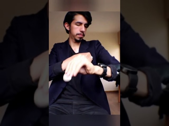 Vídeo relacionado con Truco De Desaparición De Monedas: Accesorio De Broma Mágica, Juguete De Ilusión Que Desaparece | Rutina De Actuación Callejera Con Efecto De Apariencia Inteligente Para Fiestas, Reuniones, Eventos, Ac