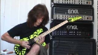 Chris Impellitteri Shredding Guitar Solo as Fast as he can play !