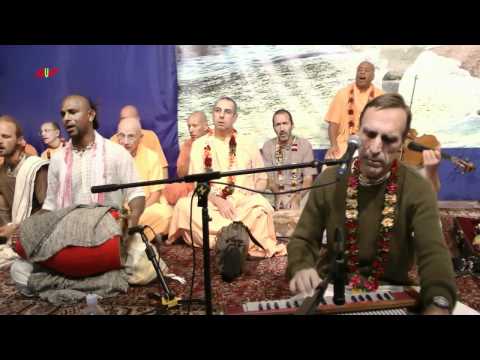 2011 09 10 HG Bada Haridas Prabhu - Evening kirtan