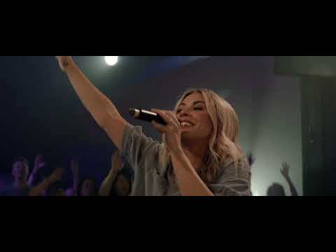 Tasha Layton's Top Worship Song to Get You Moving! #worshipthroughit