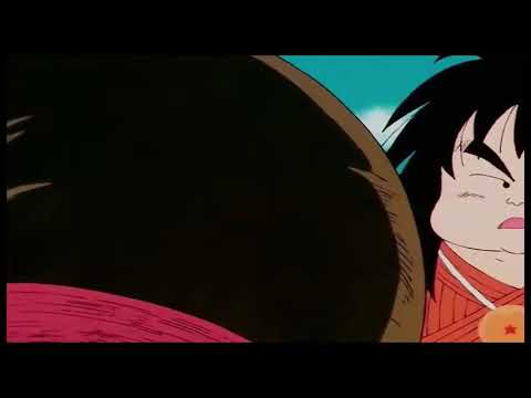 Yajirobe se come al hijo de Piccolo daimaku
