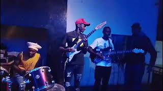 Download lagu mbusyani boys band mp3