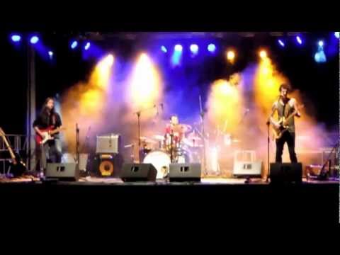 Cek Deluxe - Wasting My Time - Live Somenfest 2012