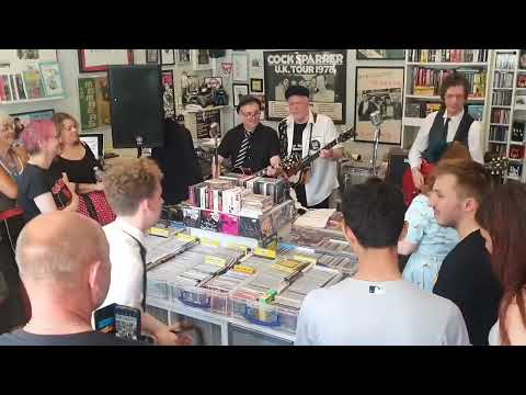 The TR5's. Sounds Of The Suburbs Record Shop, Ruislip. Sunday 11th August 2024.