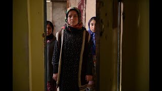 Black Scarf: Trailer