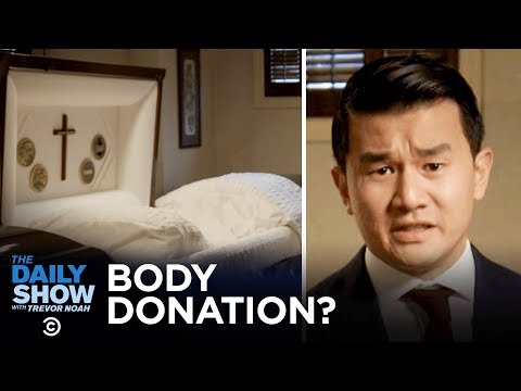 The United Swing States of America - Arizona’s Grisly Body Donation Scams | The Daily Show