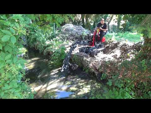 JMEKA - Reversible clearing bucket for multi-function mini-digger JMEKA