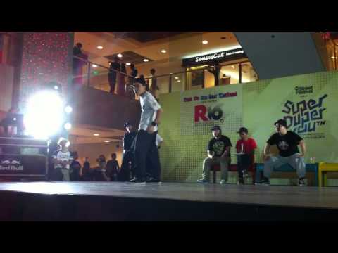 R16 2014 SEA Locking Top 4 -CeeKay vs Funkstyle KS