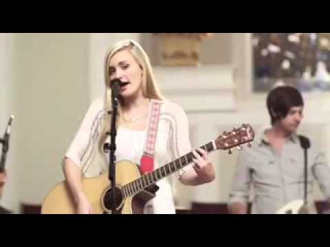 GRACE UNPLUGGED SCENE