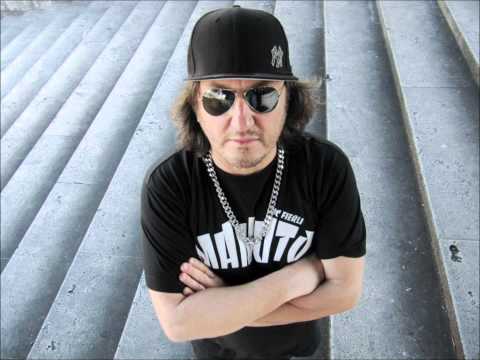 MC Fierli - Manuto (REMAKE) a DEEJAY con il Trio Medusa