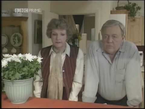 Next of Kin S3.7 Neighbours  -  Part 1