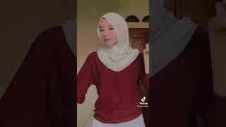 Download lagu Awek tudung mp3 Download lagu Awek tudung mp3