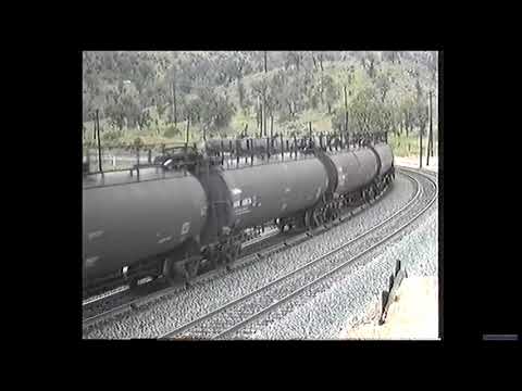 Classic Railroad Series 1146 - Action at Walong, Tahachapi. May 1995.