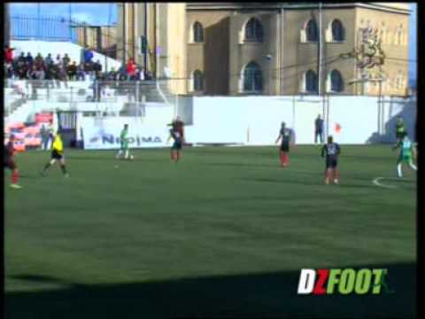 Coupe d'Algérie_1/32 de finale : USM Alger (L1) 2-1 USM Blida (L2)