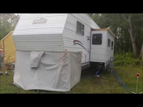 Tips From A Tech= DIY Skirt Project For Fifth Wheel