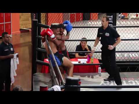 Kevim Caveirinha vs Tidevi - Round 2 - TFF Muay Thai Stadium - GP Collision