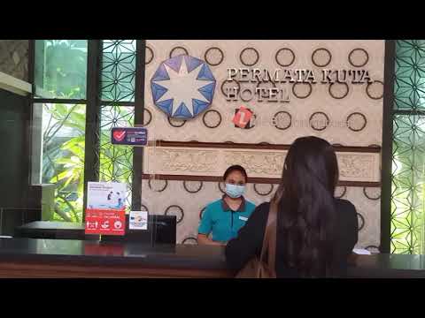 Rose octavia review hotel permata Kuta.