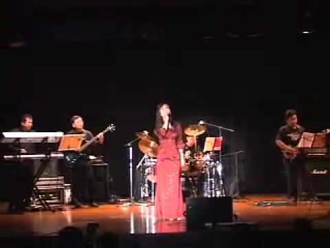 YouTube          Yadanar Oo  thu ne thar so yin  Live in San Francisco 2007