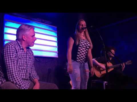 Rock das Tube 2.0 mit Clara Krum 3