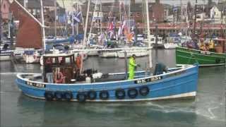 preview picture of video '3 old fishing boats in Arbroath Harbour.'
