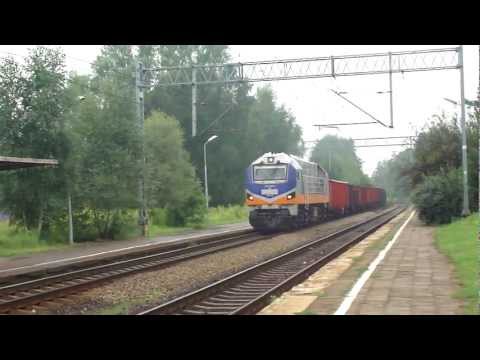 Robogagarin ze składem towarowym przejeżdża przez p.o. Katowice Piotrowice