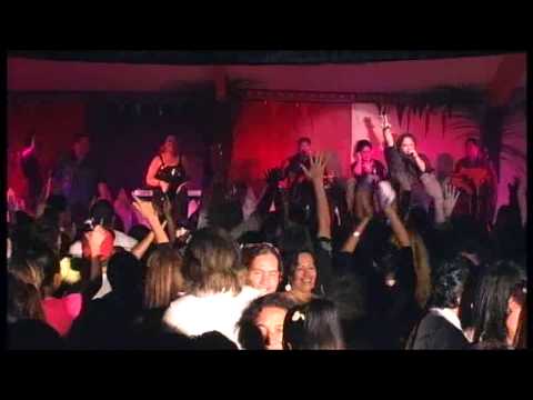 Taokia Ephraima en  Live - " Kia Iti Mai Te Marama ..."