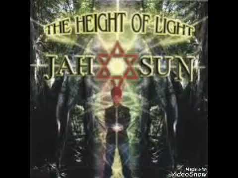 No Retreat - Jah Sun feat. Noah & Jahricio