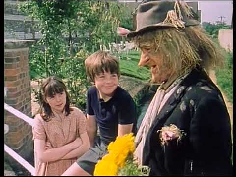 Worzel Gummidge: Two Aunt Sally's