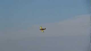 preview picture of video 'El Paso ILL Crop dusting plane'