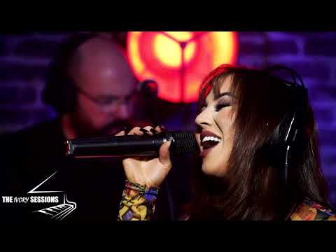 CHANTELLE PADDEN "WAKE ME UP" In a Land Down Under