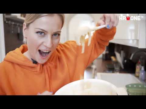 Käs-Spätzle kochen mit Newcomerin Arnela Graf | krone.tv WYLD