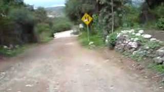 preview picture of video 'camino al shido en caltimacan hgo'