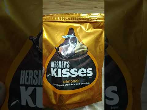 Hershey's Kisses Almonds/ Crunchy Almond Bits In Milk Chocolate / Cookies 'N' Creme / Milk Chocolate