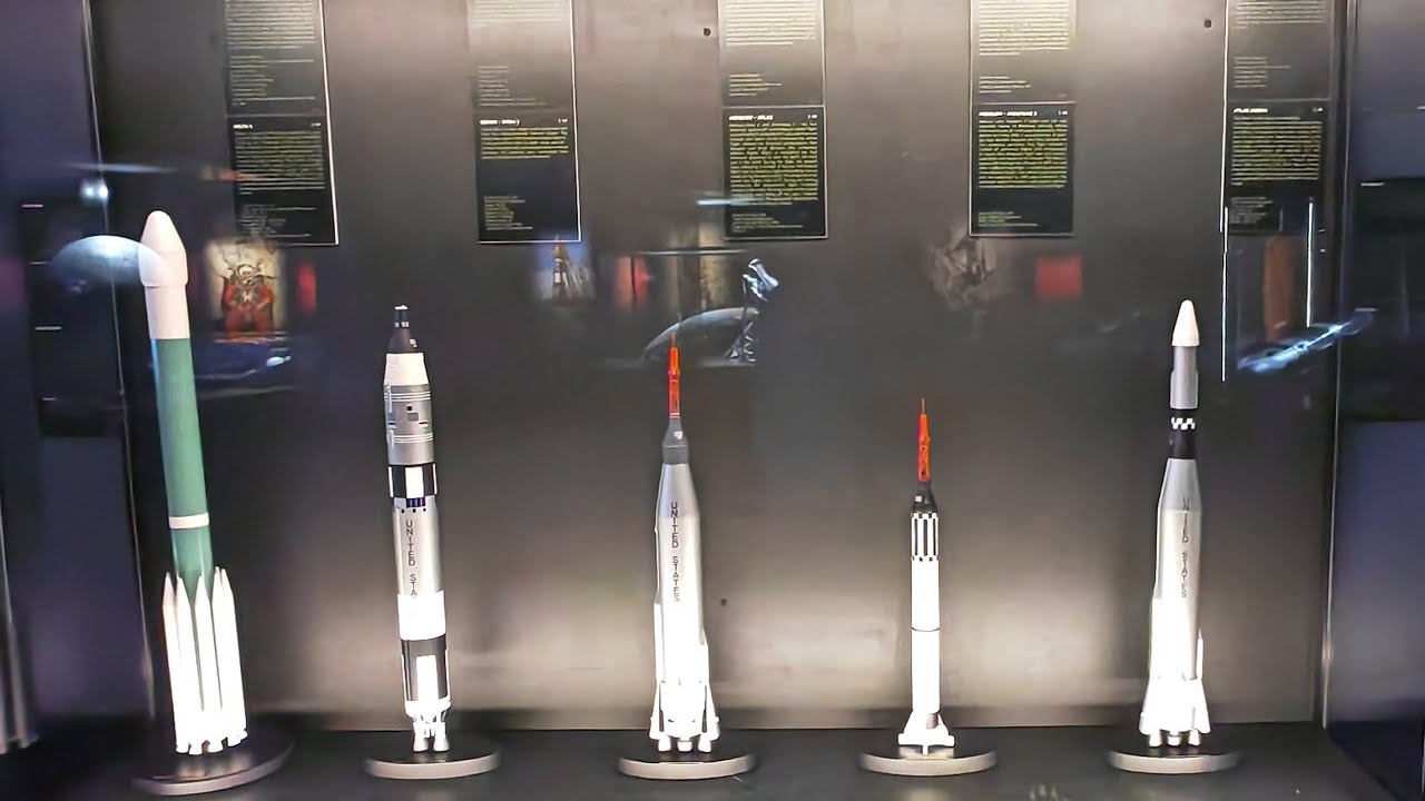 Embark on a cosmic discovery through the SPACE JOURNEY.