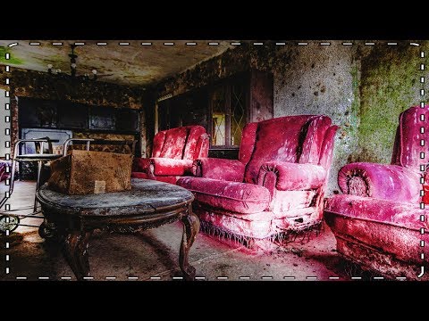 SPOOKHUIS vol met ZWARTE SCHIMMEL #VAELTAX