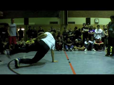 JokaZooh vs Toxic Crew @ Mainhatten Cypher Battle 2010