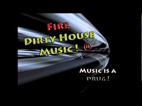 Erick Decks & SL Curtiz ft. The Weirdo - Wankers! (Original Mix))