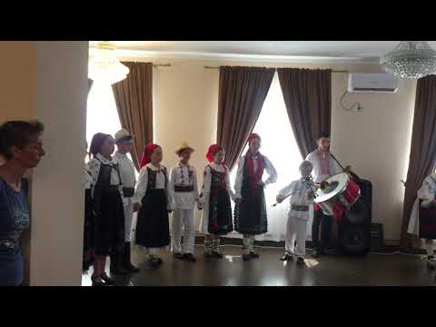 Zestrea Com.Brusturi