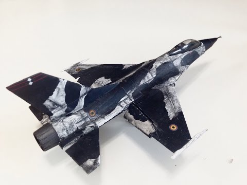 Academy 1:72 F-16A - Timelapse Build